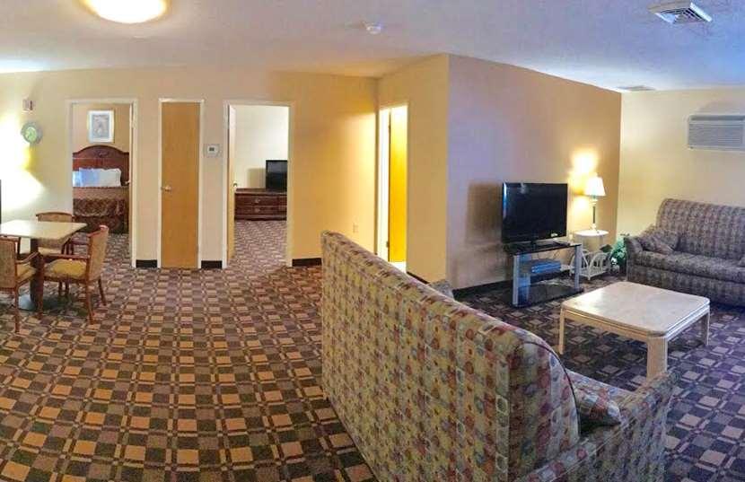 Cabot Inn & Suites Ланкастър Стая снимка